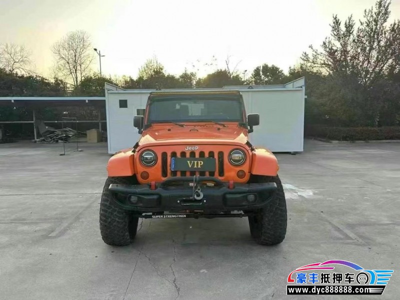 12年Jeep牧马人轿车抵押车出售