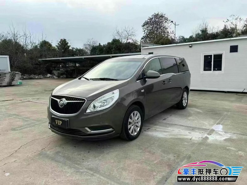 17年别克GL8轿车抵押车出售