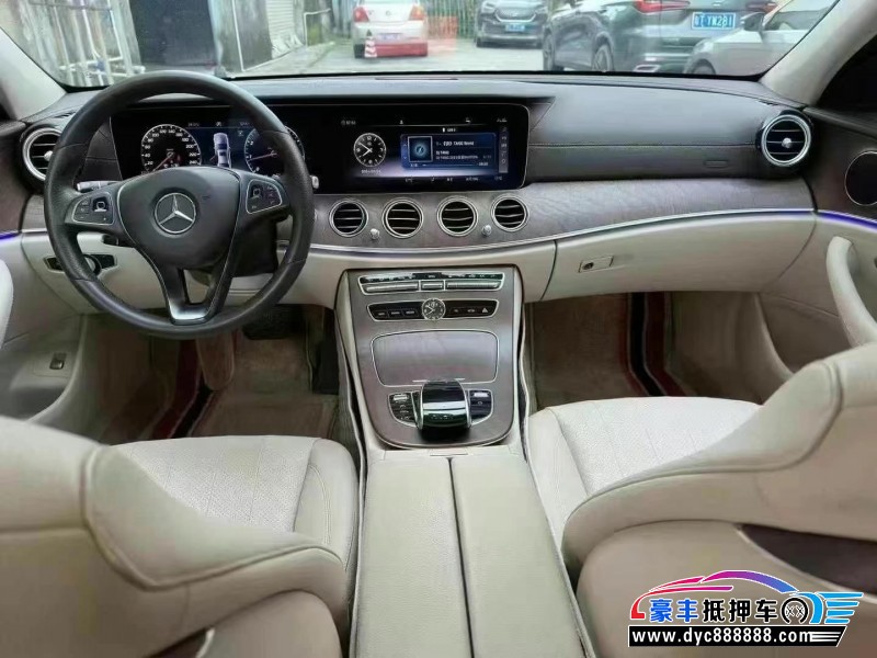 19年奔驰E轿车抵押车出售