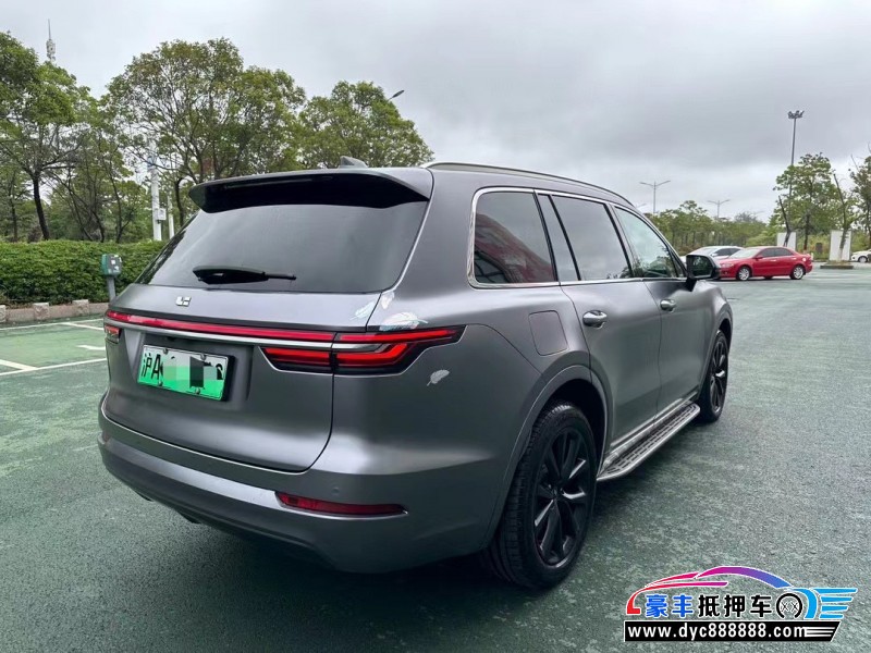 22年理想ONE轿车抵押车出售