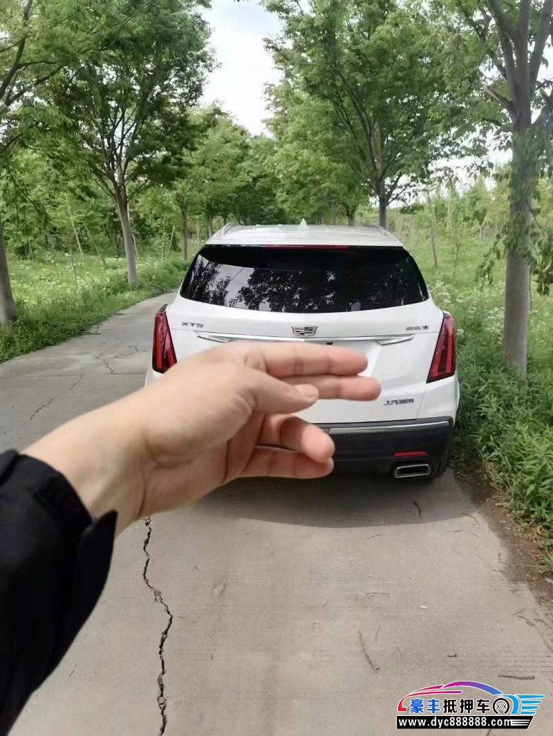19年凯迪拉克XT5轿车抵押车出售