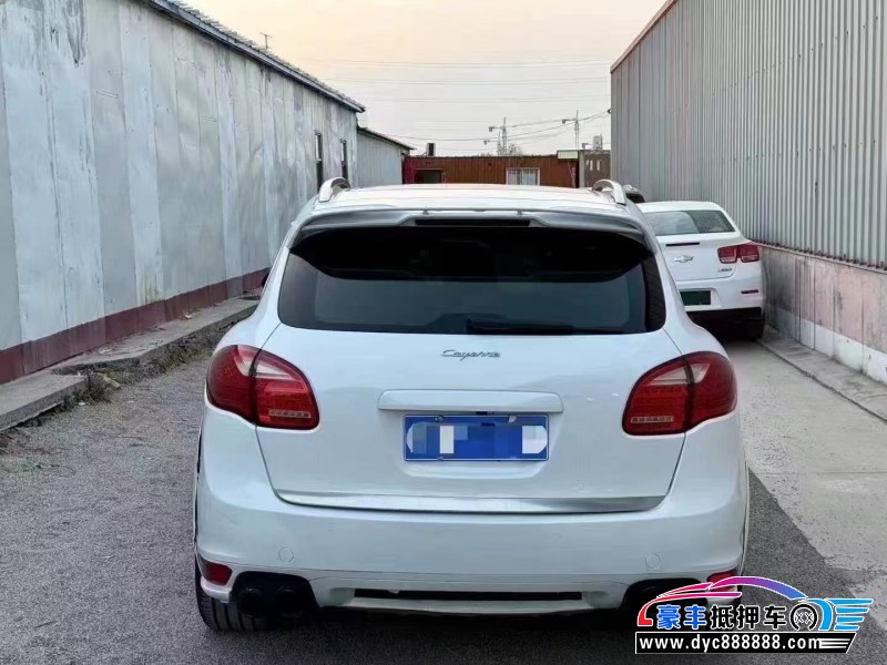 14年保时捷卡宴轿车抵押车出售