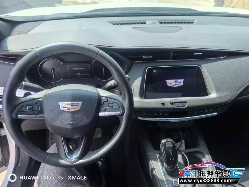 22年凯迪拉克XT4轿车抵押车出售