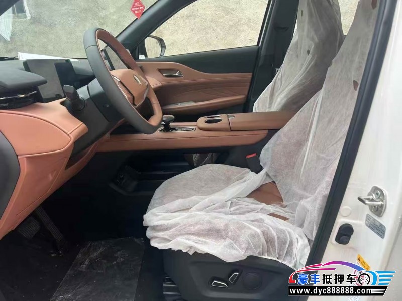 25年长安长安UNI轿车抵押车出售