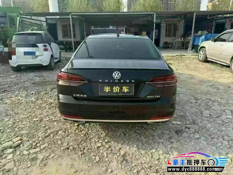 18年大众辉昂轿车抵押车出售