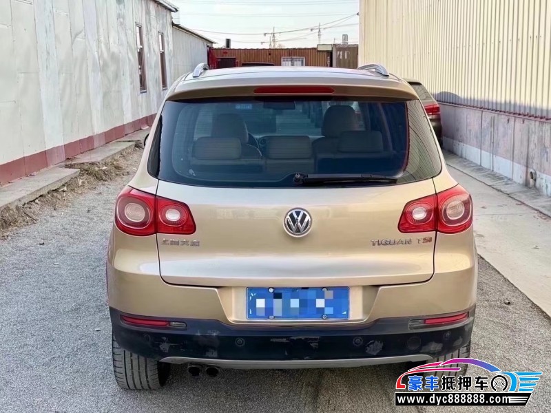 12年大众途观轿车抵押车出售