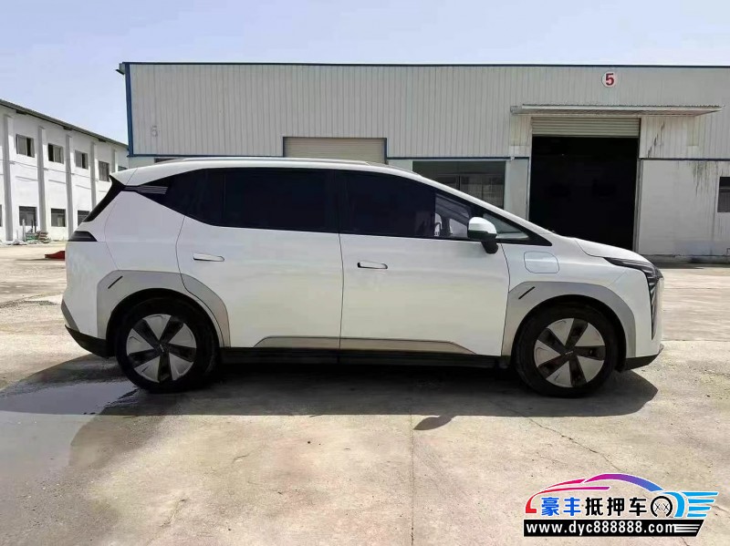 24年埃安Y80轿车抵押车出售