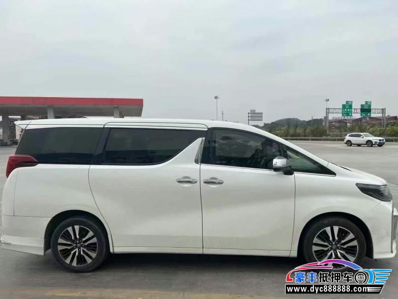 18年丰田埃尔法轿车抵押车出售