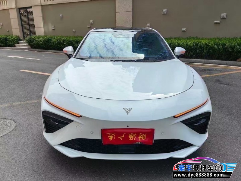 23年哪吒S轿车抵押车出售