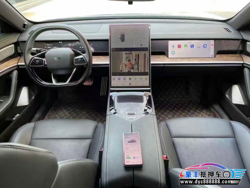 23年哪吒S轿车抵押车出售