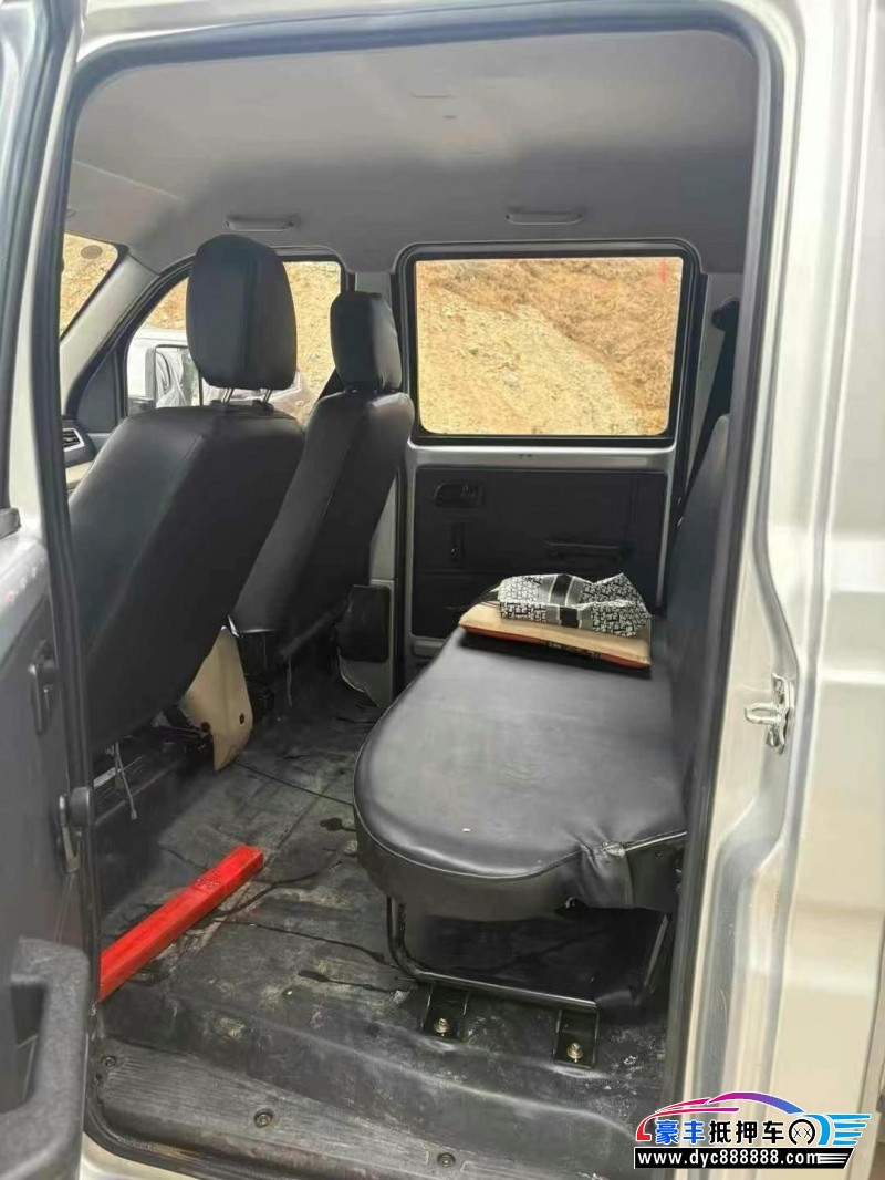 24年长安跨越跨越王轿车抵押车出售