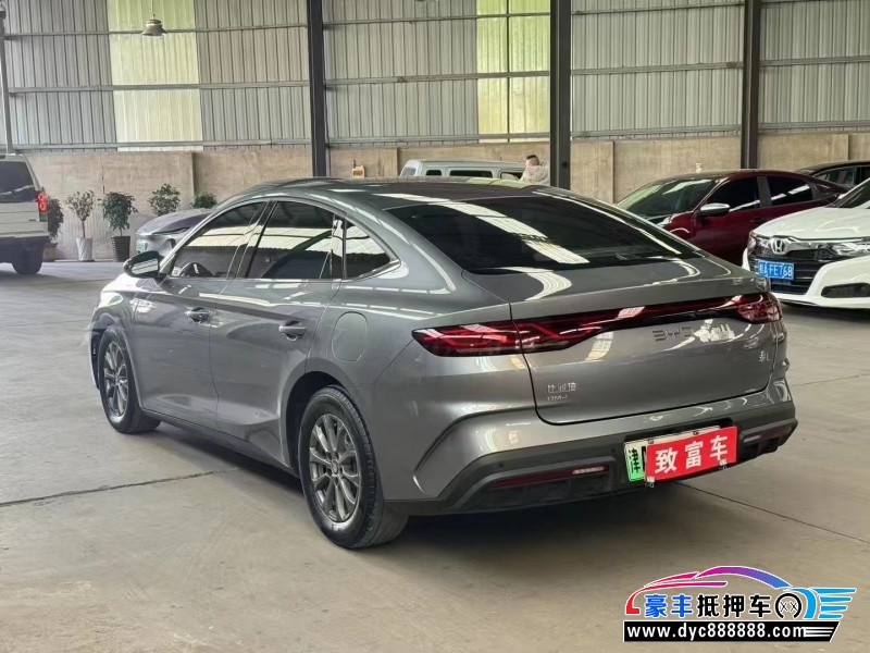 24年比亚迪秦轿车抵押车出售