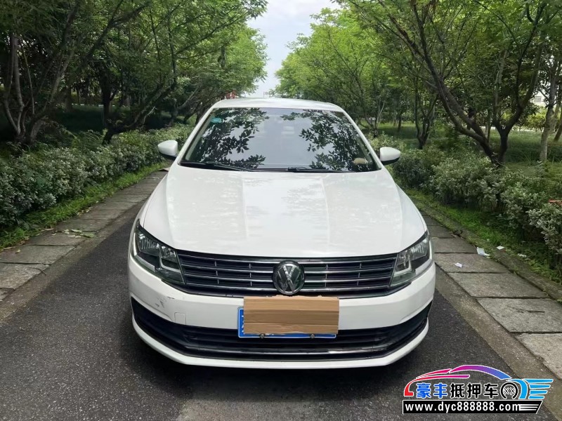 18年大众朗逸轿车抵押车出售