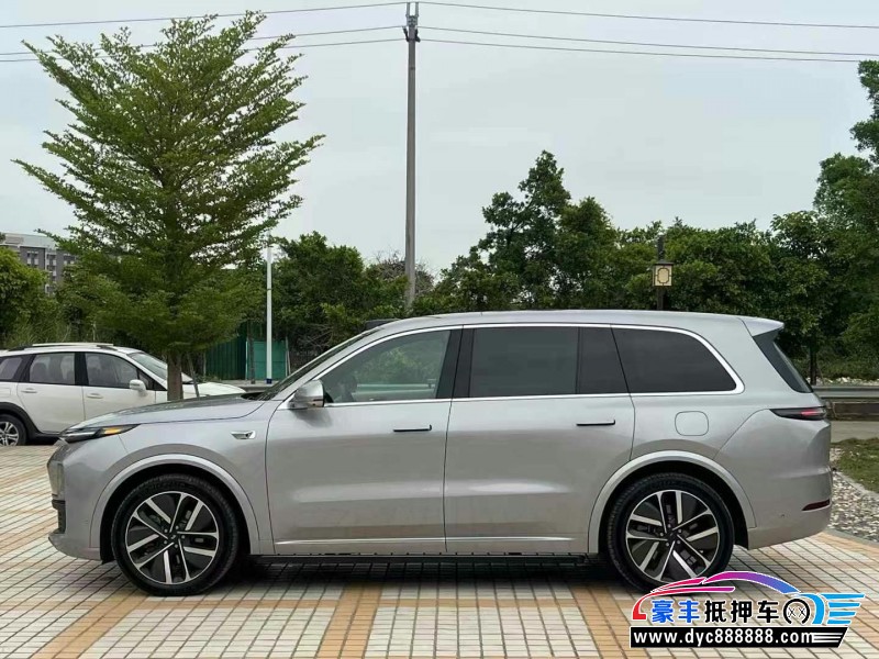 23年理想L9SUV抵押车出售