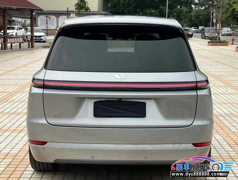 23年理想L9SUV抵押车出售