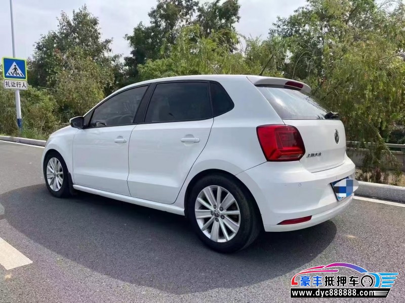 16年大众polo轿车抵押车出售