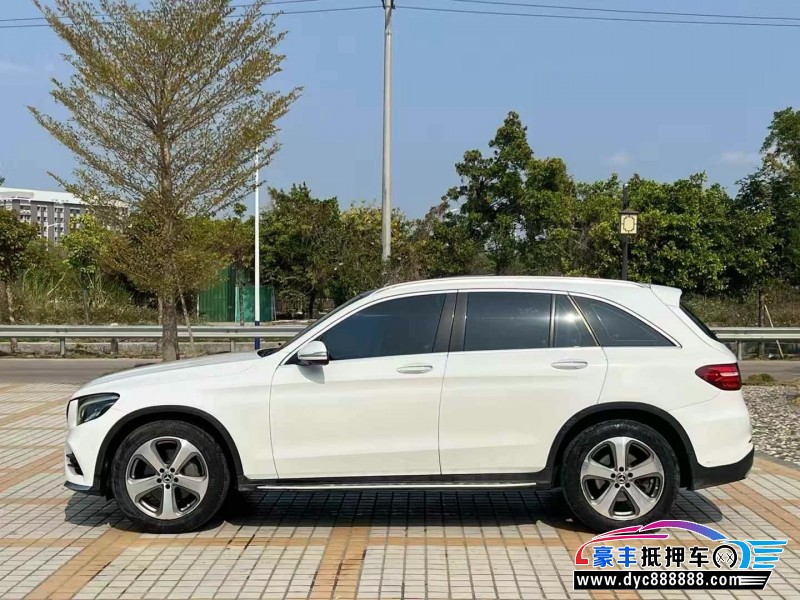 17年奔驰GLCSUV抵押车出售