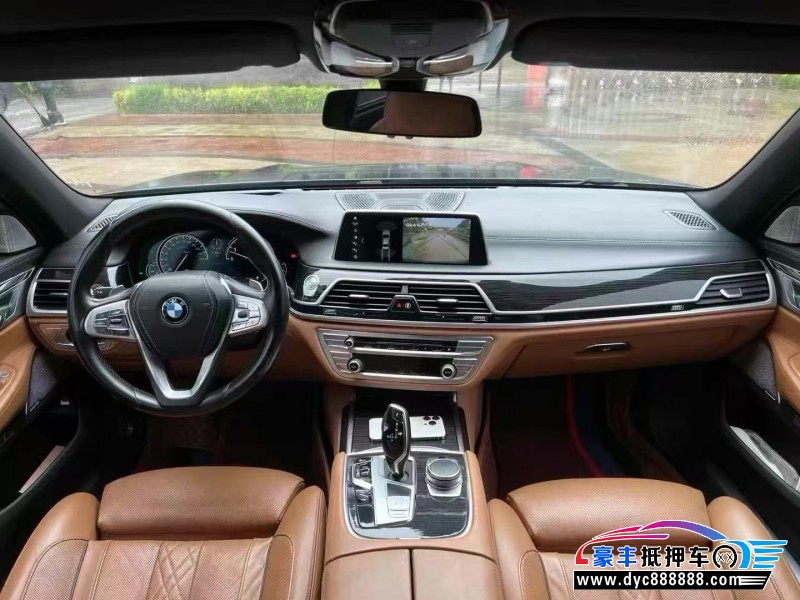 17年宝马7系轿车抵押车出售