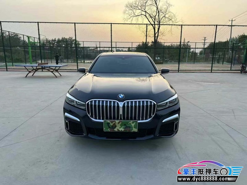21年宝马7系轿车抵押车出售