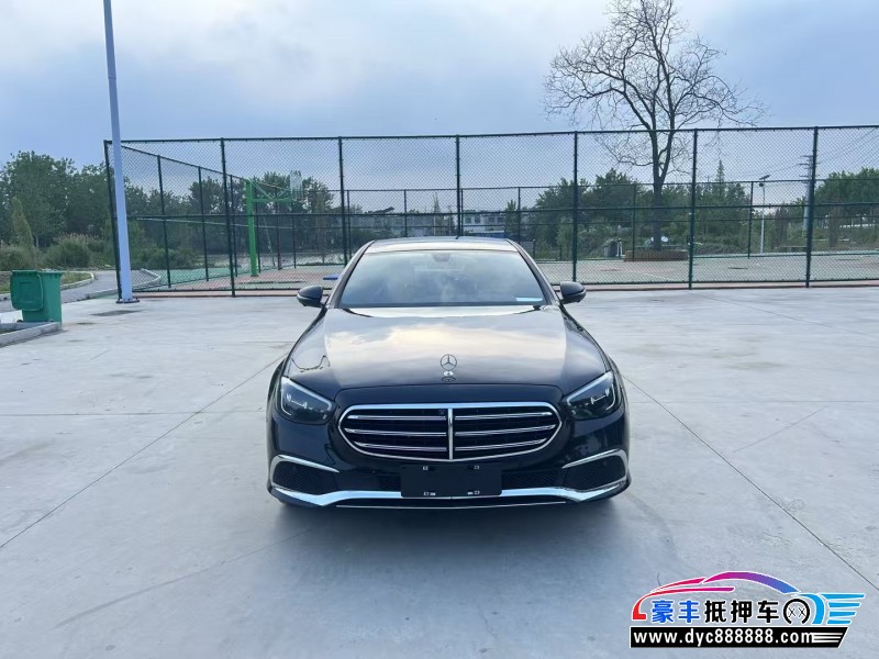 22年奔驰E轿车抵押车出售