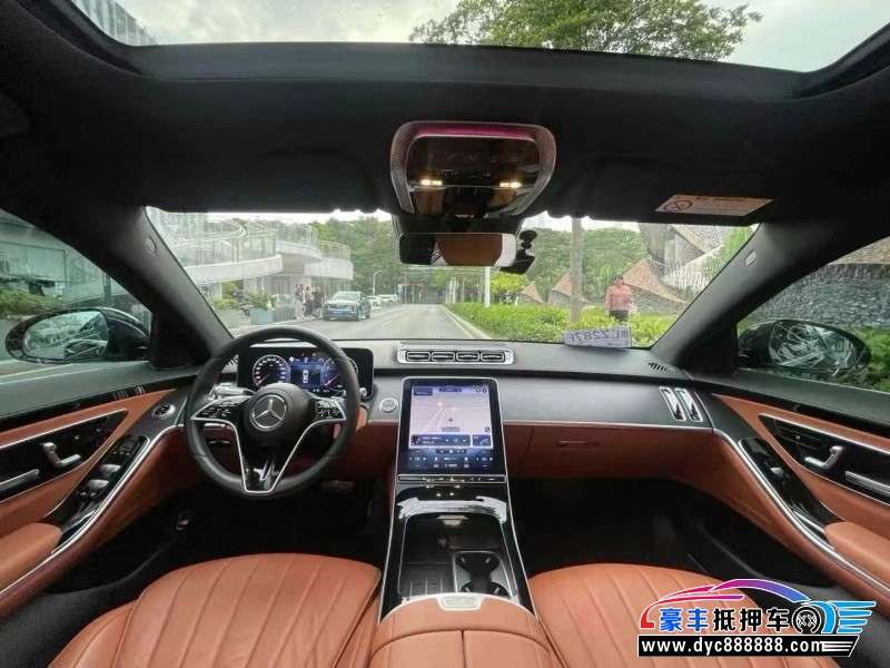 21年奔驰S轿车抵押车出售