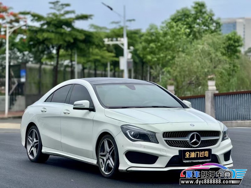 15年奔驰CLA轿车抵押车出售