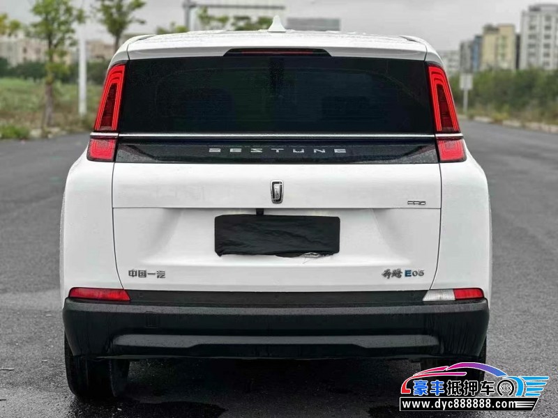 24年奔腾奔腾NAT轿车抵押车出售