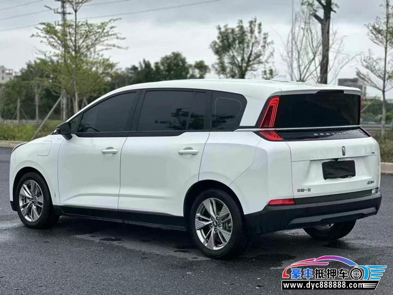 24年奔腾奔腾NAT轿车抵押车出售