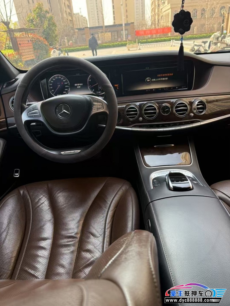 16年奔驰S轿车抵押车出售