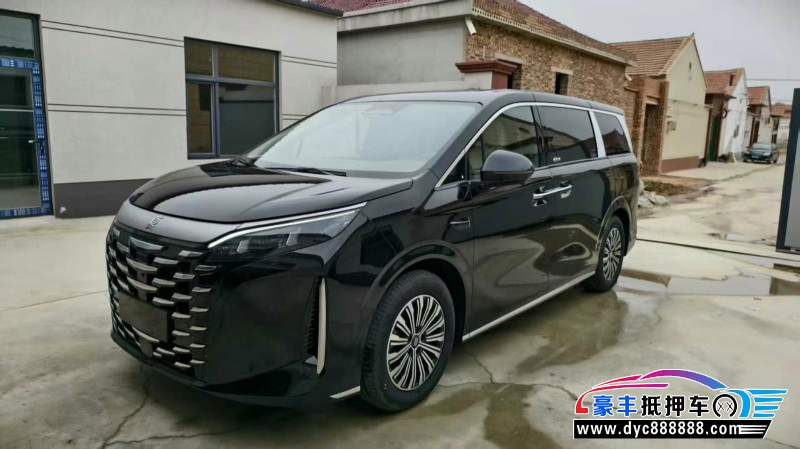 25年比亚迪夏轿车抵押车出售