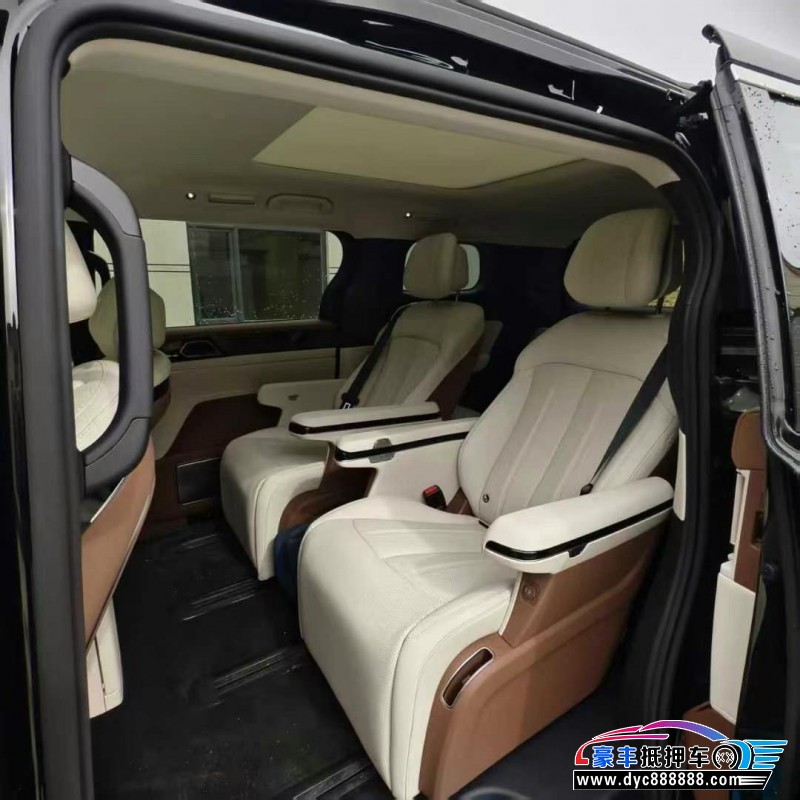 25年比亚迪夏轿车抵押车出售