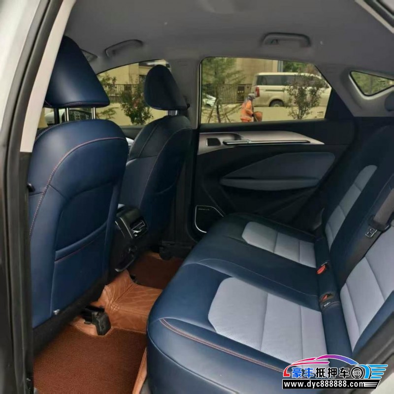 23年吉利几何轿车抵押车出售