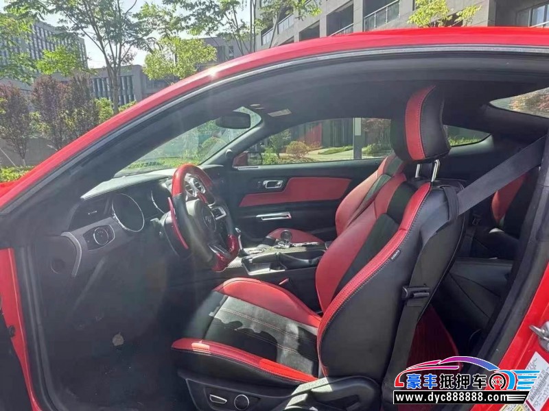 18年福特野马轿车抵押车出售