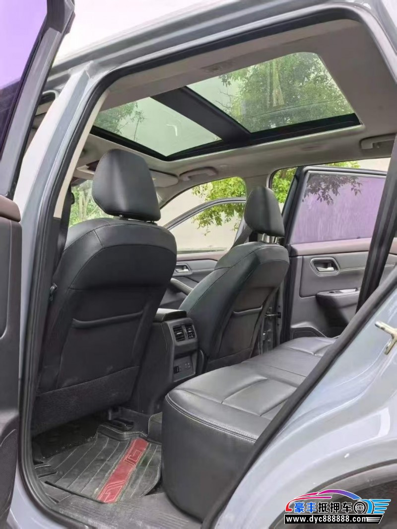 21年日产奇骏轿车抵押车出售