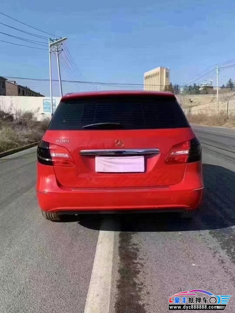 15年奔驰B轿车抵押车出售
