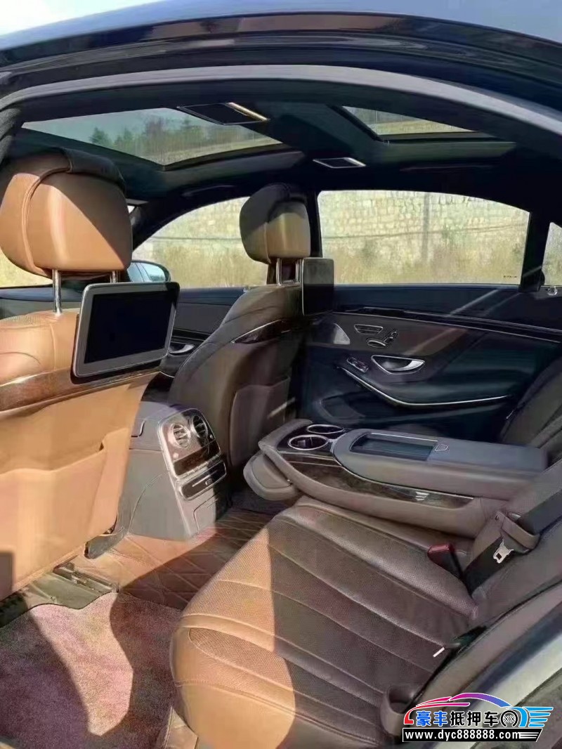 18年奔驰S轿车抵押车出售