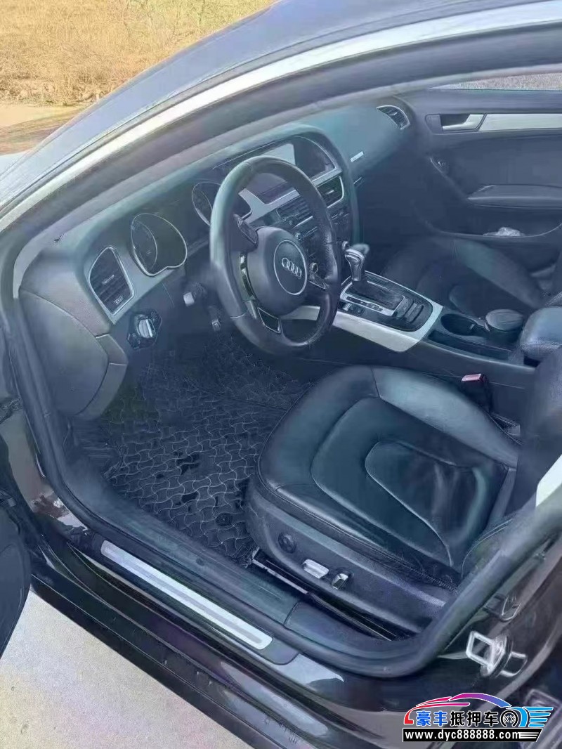 14年奥迪A5轿车抵押车出售