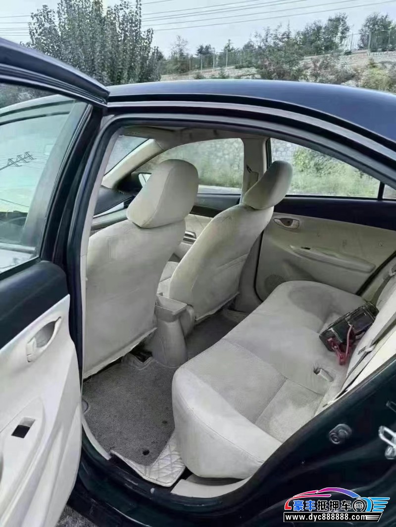 14年丰田威驰轿车抵押车出售