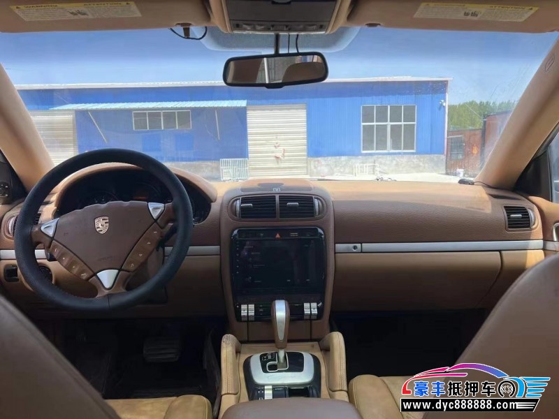 11年保时捷卡宴轿车抵押车出售