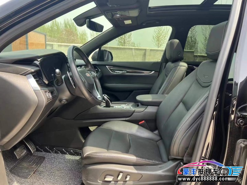 20年凯迪拉克xt6轿车抵押车出售