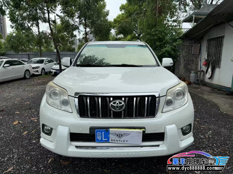 13年丰田普拉多（霸道）轿车抵押车出售