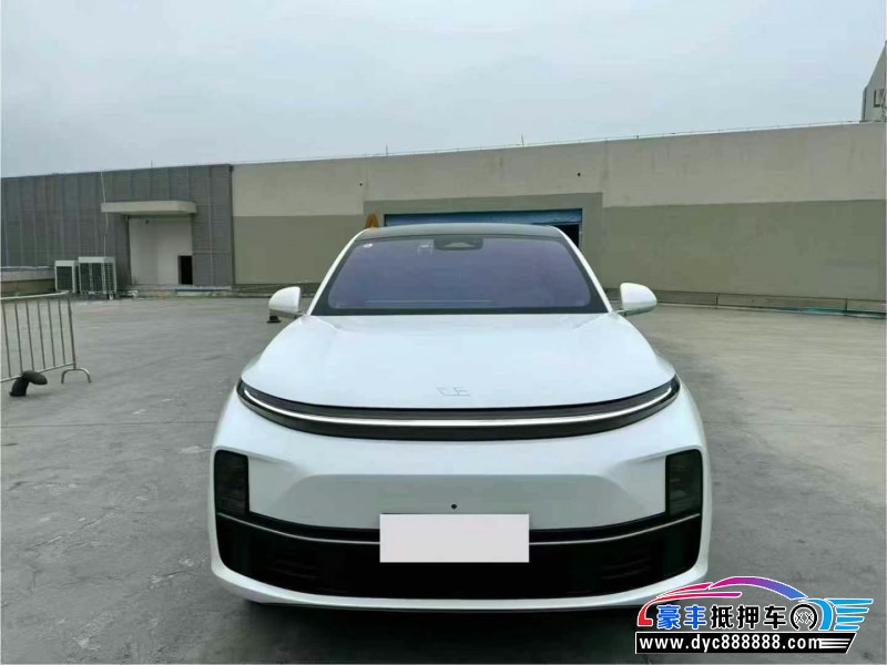 23年理想L7轿车抵押车出售