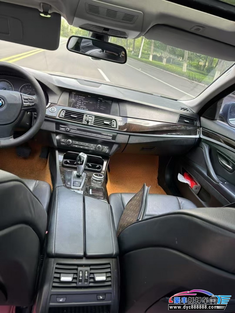 12年宝马5系轿车抵押车出售