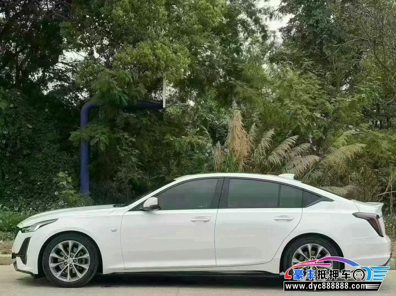 21年凯迪拉克CT5轿车抵押车出售