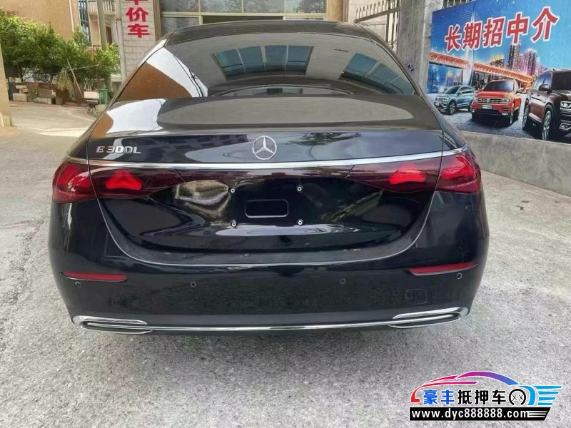 24年奔驰E轿车抵押车出售