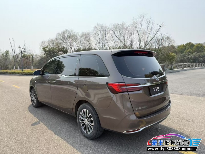 21年别克GL8轿车抵押车出售