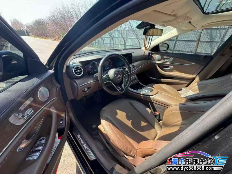 23年奔驰E轿车抵押车出售