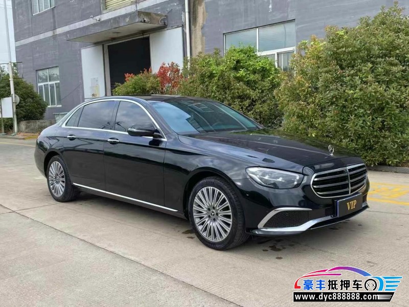 22年奔驰E轿车抵押车出售