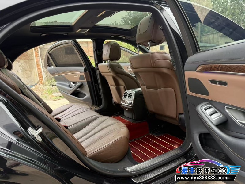 17年奔驰S轿车抵押车出售