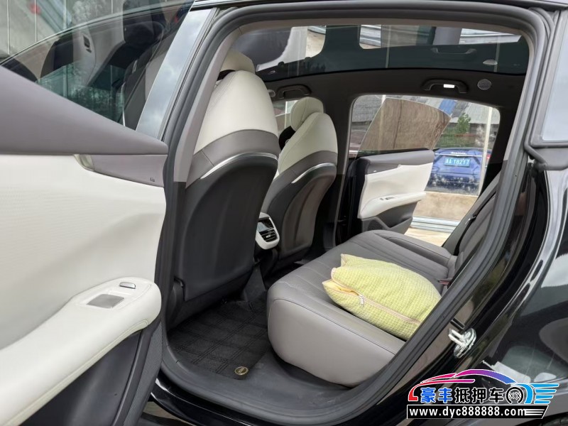 24年长安深蓝L07轿车抵押车出售